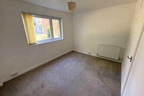 bedroom 2 use