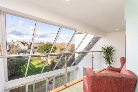 Bayview 38