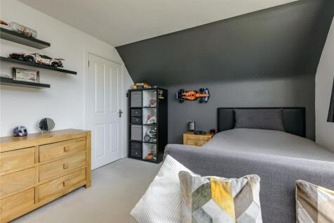 Charteris Park 32