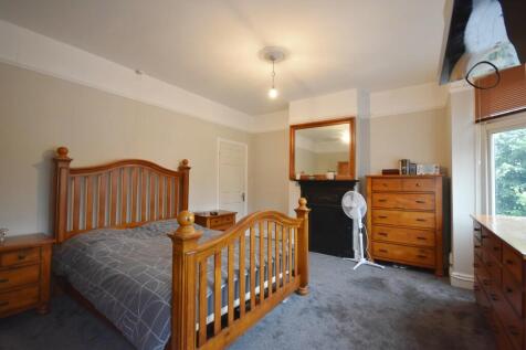 Bedroom 22-min