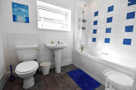 Bathroom-min