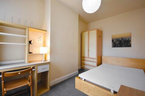 Bedroom 5-min