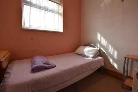 Spare Room-min