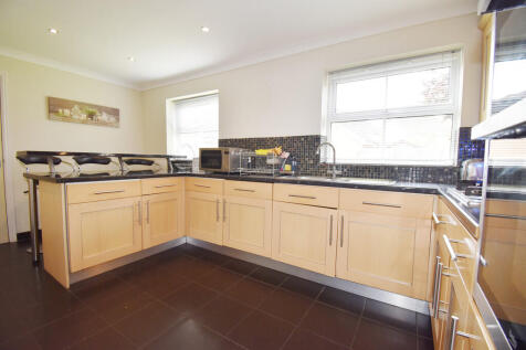 Kitchen 3