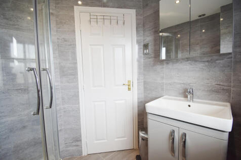 Bathroom 3.2