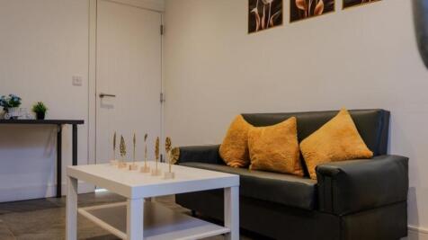 Living room 1