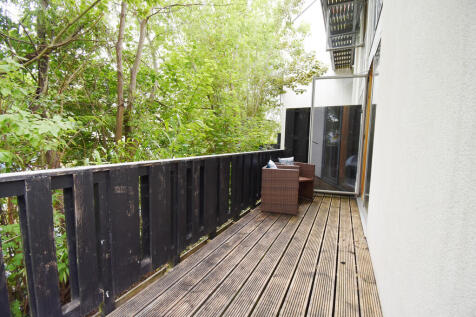 Balcony 2