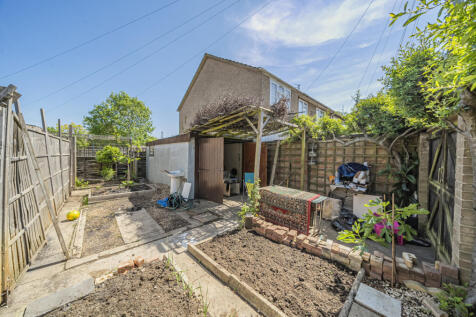 Garage/Rear Access