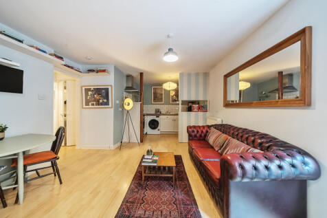 Sitting Room/Kitchen