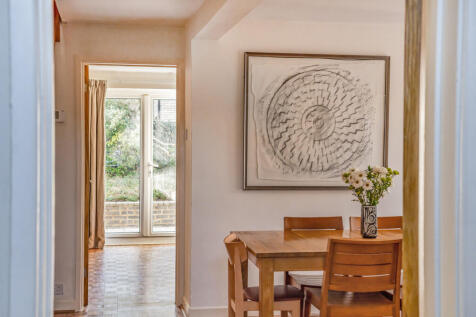 Dining Room Feature