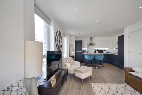 Sitting/Kitchen Dine
