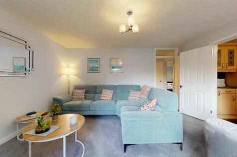 25-Woodside-Court-11272024_130734.jpg