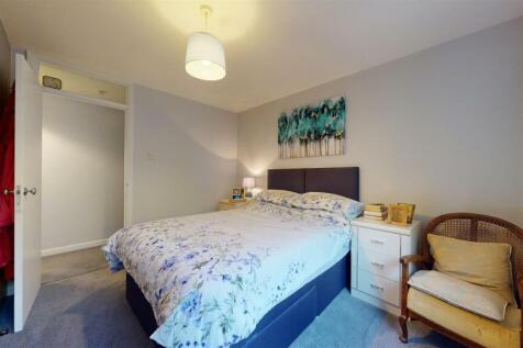 25-Woodside-Court-11272024_131438.jpg