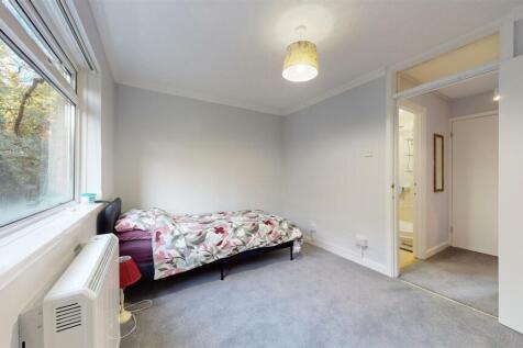 25-Woodside-Court-11272024_131942.jpg