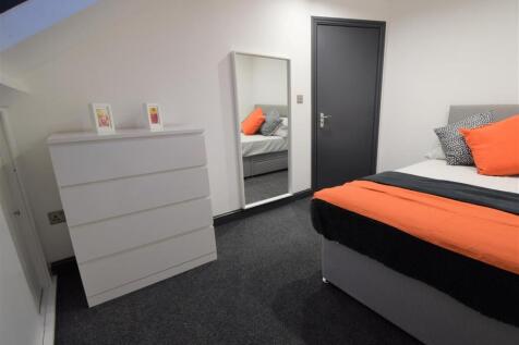 Bedroom 2a.jpg