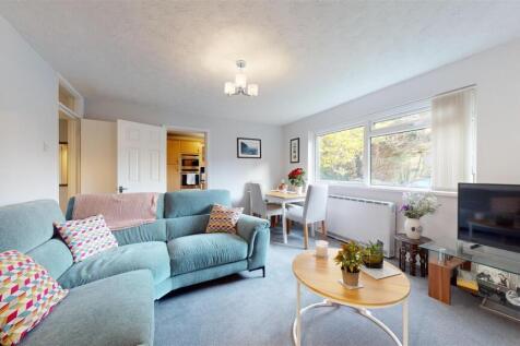 25-Woodside-Court-11272024_130116.jpg