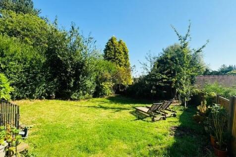 Heyes Lane - Garden.jpg