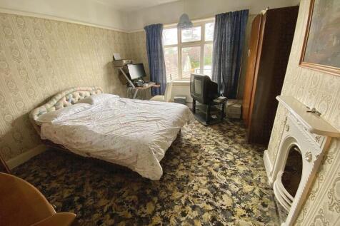 5 bridgefield bed 2.jpg