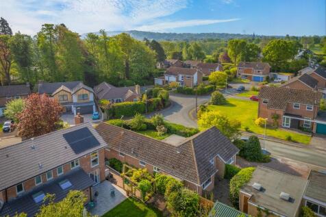 3 Cobbetts Way-30.jpg
