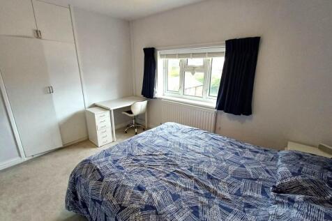 Bedroom.jpg