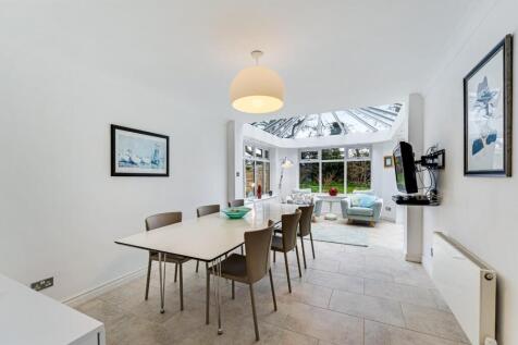 18 CROFT ROAD-48.jpg