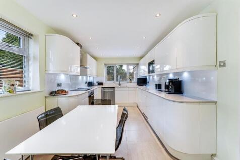 18 CROFT ROAD-42.jpg