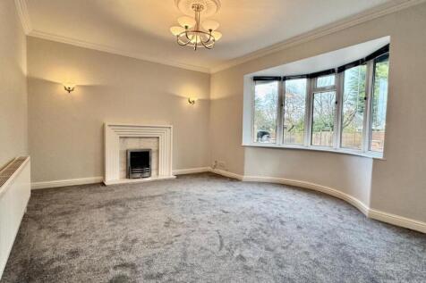 9 Stanneylands Drive - Living Room.jpg