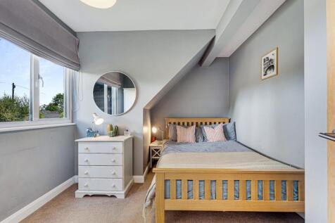 37 Strawberry Lane51.jpg