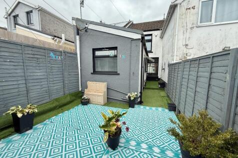 Property Image 12