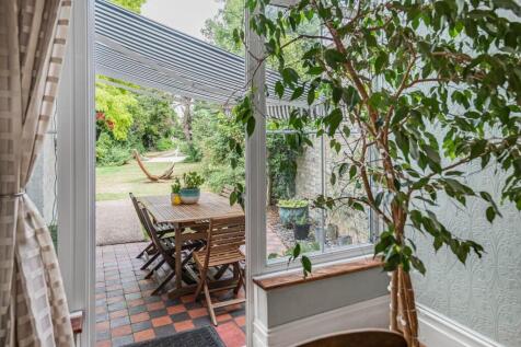 Property Image 11