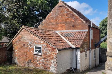 REAR ELEVATION