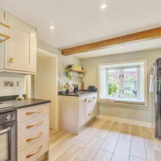 Kitchen 2