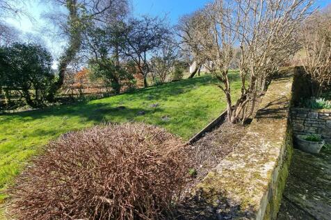 GARDEN PHOTO 1