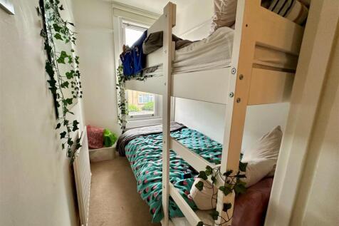 Small Bedroom.jpg