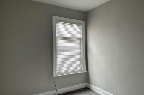 Photograph 7