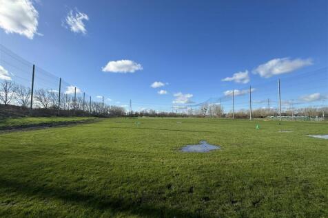 Waltham Abbey Driving Range, Brooker Road Waltham Abbey, EN9