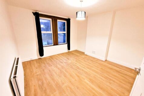 Leyton Park Rd E10