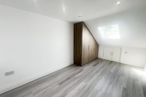 Tennyson Rd E15