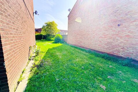 Burgess Road E15