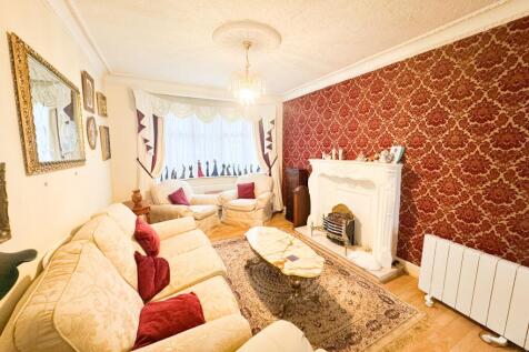 Tallack Road E10