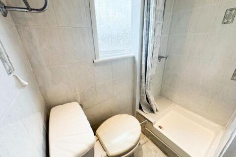 Tallack Road E10