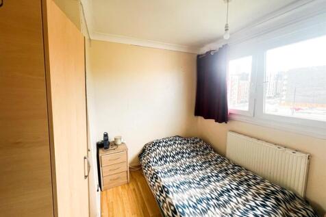 Simons Walk E15