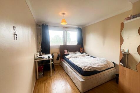 Simons Walk E15