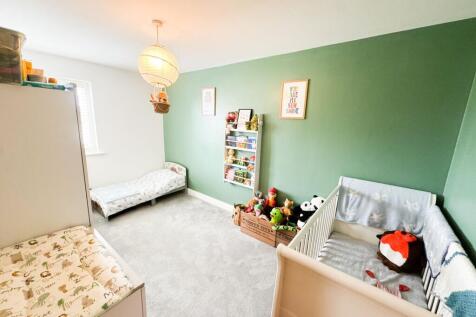 Buckingham Road CM16