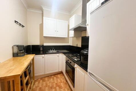 Park Grove Rd E11