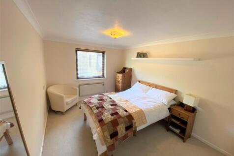 Woodbridge House E11