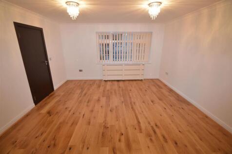 Powers Court Rd BH25