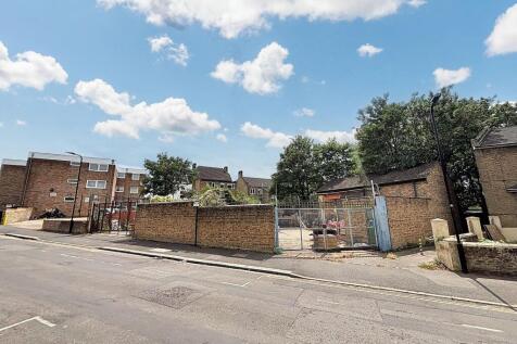 Wallwood Rd E11