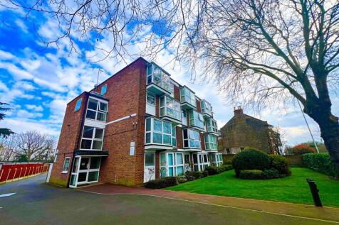 Hollybush Hill E11