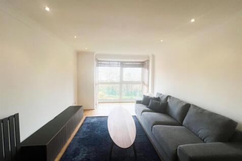 Hollybush Hill E11